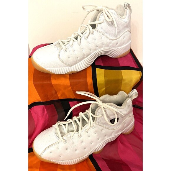 Nike Air Jordan‎ Jumpman Team 2 White 819175-104 Size 10 Gum Sole main image 9